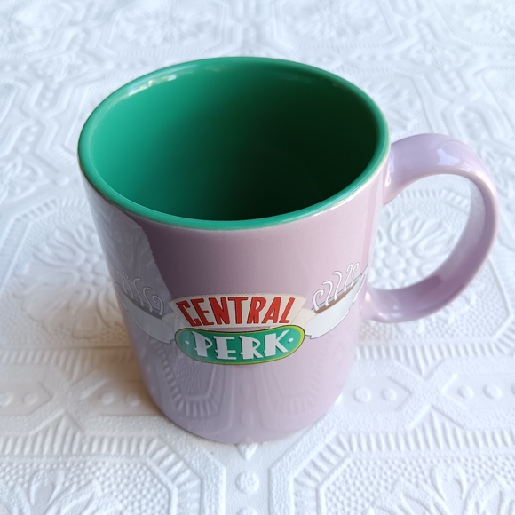 FRIENDS Central Perk Mug - Picture 2 of 9